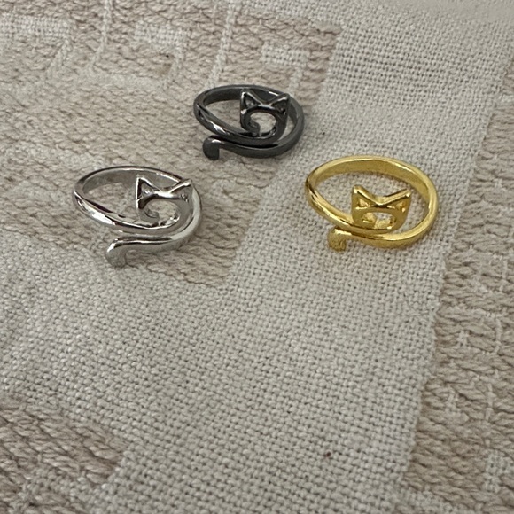 Jewelry - Cat rings . Brand new